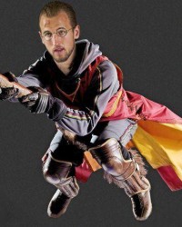 伟德bevictor-普通三狮逆袭德意志 就值得你为美丽足球撞丧钟？